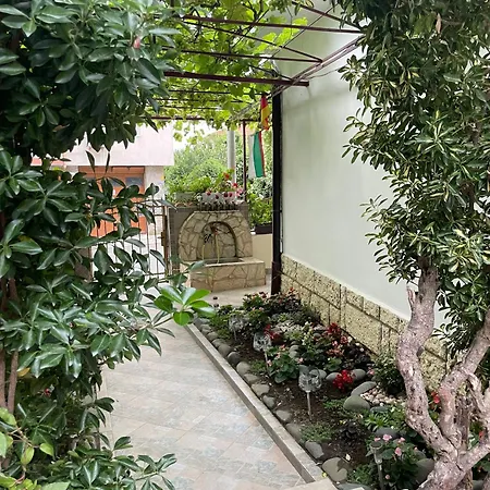 Sarievi Πανσιόν