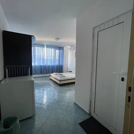 Sarievi Πανσιόν 2*