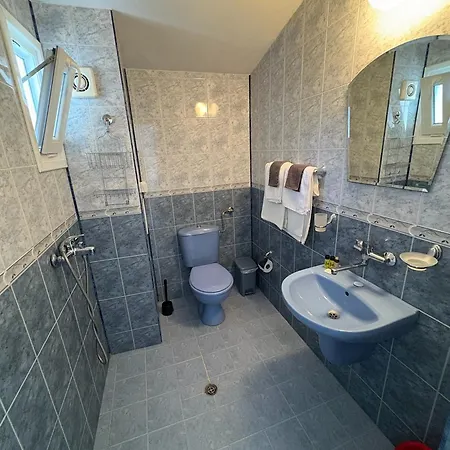 Sarievi Πανσιόν Tsarevo