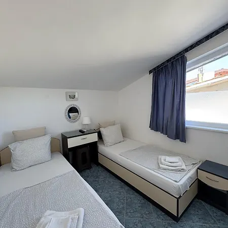 Sarievi Πανσιόν 2*