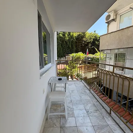 Πανσιόν Sarievi Tsarevo