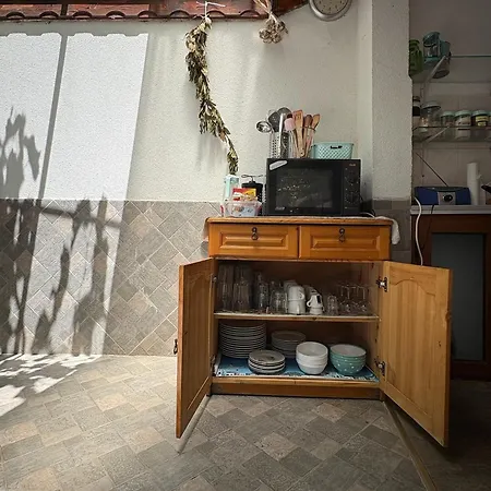 Sarievi Πανσιόν 2*