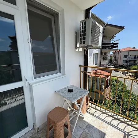 Sarievi Πανσιόν Tsarevo